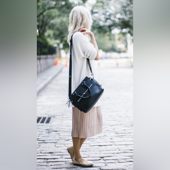 Rag & Bone Pilot Leather Satchel Bag, some wear but good shape - Picture 6 of 15